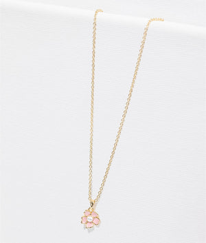 Petiies painted flower pendant necklace in light pink and pearl