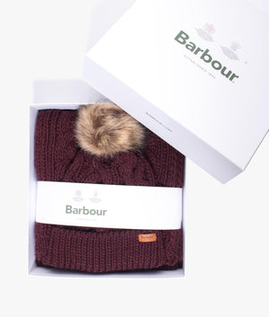 Penshaw beanie and scarf set in bordeaux